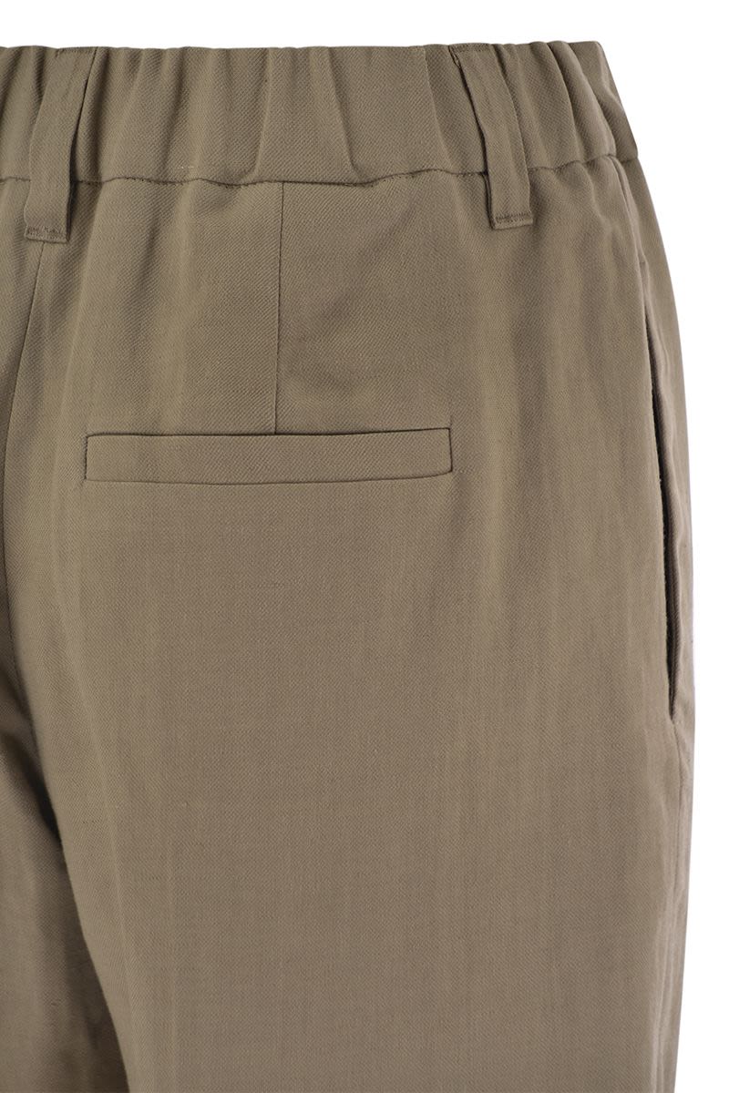 BRUNELLO CUCINELLI Elegant Gathered Waist Bermuda Shorts