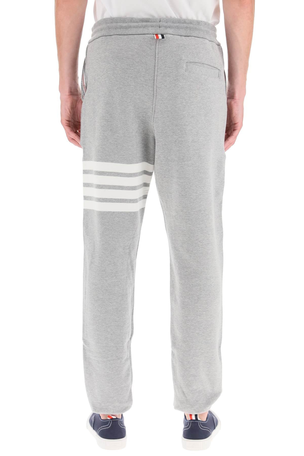 Sweatpants Trắng Tối Cho Nam