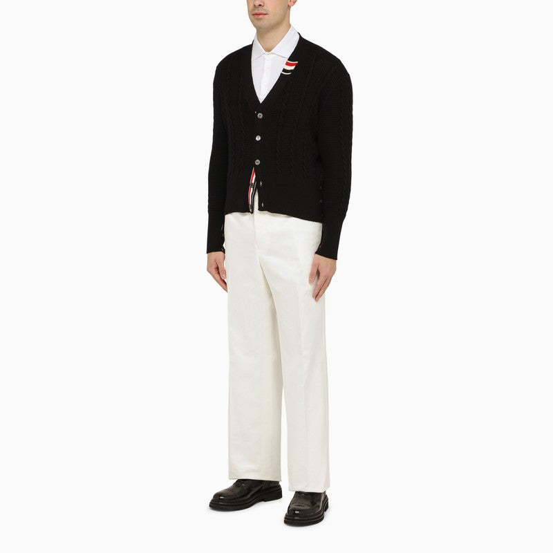 Quần Bò Trắng Cao Cấp cho Nam từ Thom Browne - Bộ Sưu Tập Mùa Xuân Hè 24