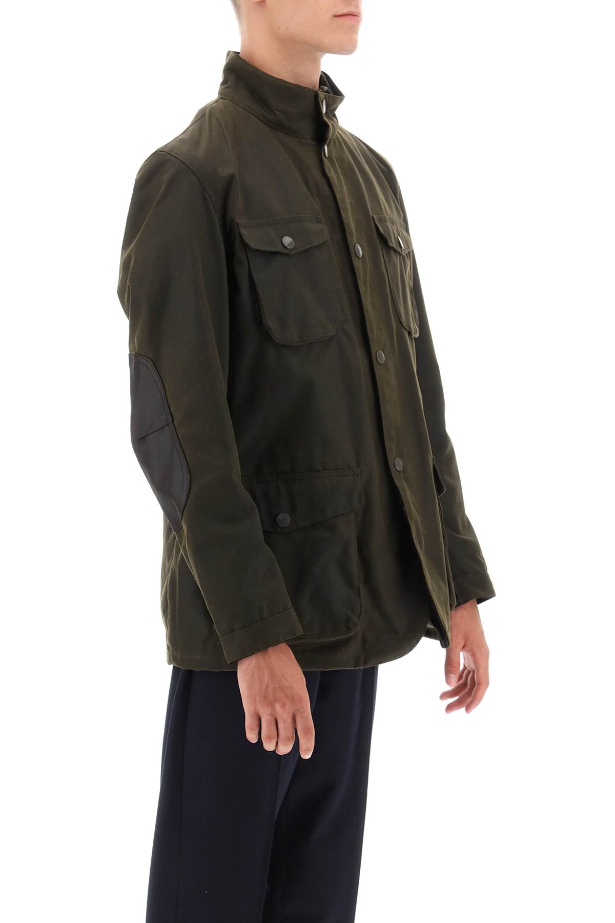 Stylish and Durable Waxed Jacket for Men in Classic Green