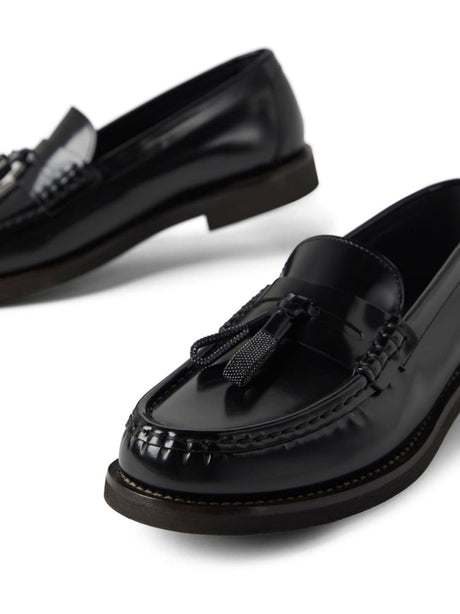 チェーンディテールのレザー loafer