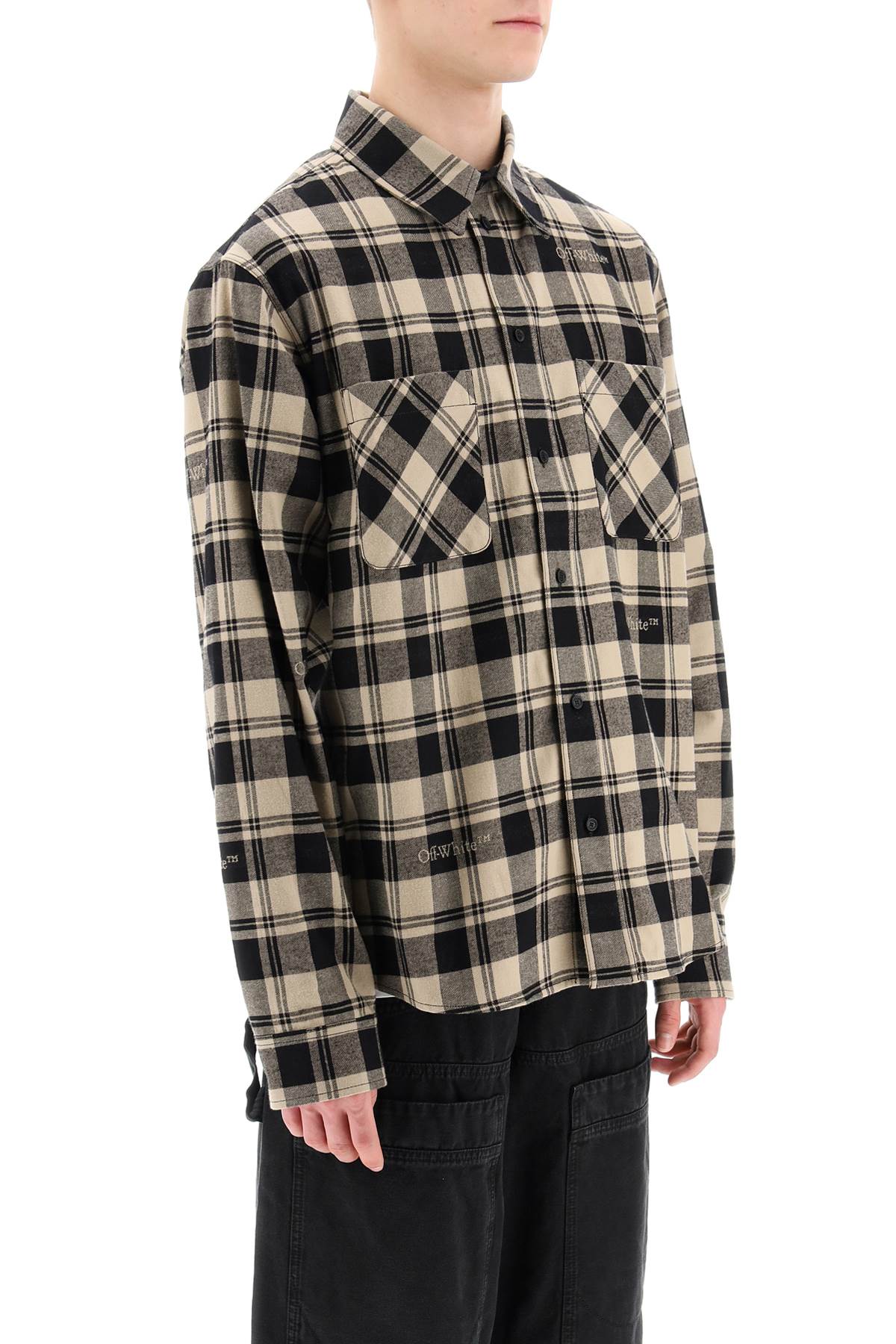 OFF-WHITE Men's Checkered Flannel Shirt with Classic Collar and Front Button Fastening