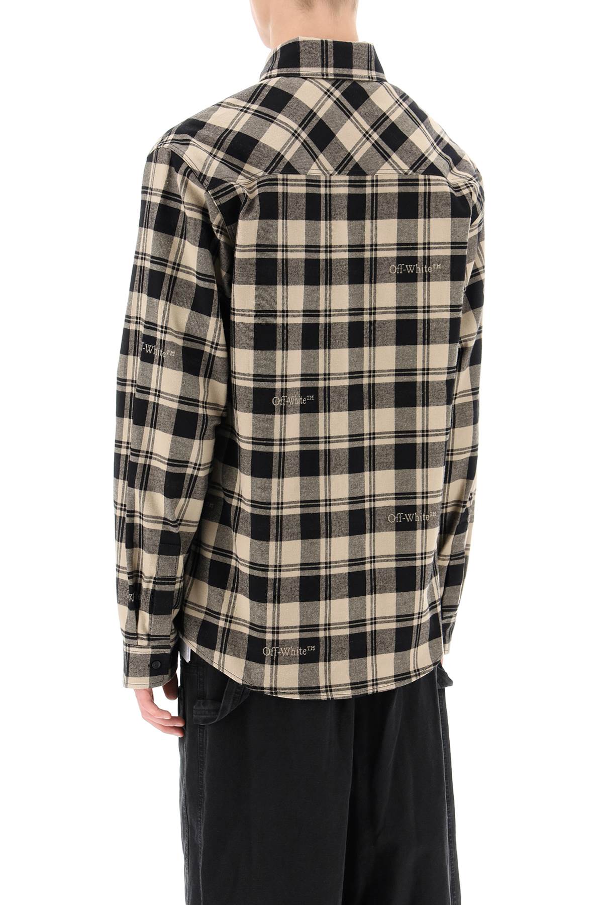 OFF-WHITE Men's Checkered Flannel Shirt with Classic Collar and Front Button Fastening