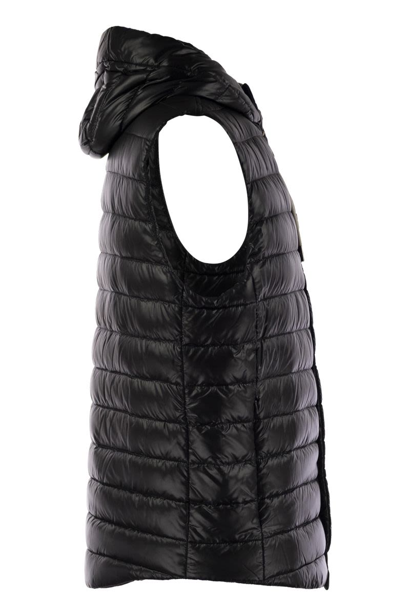 HERNO Luxury Water-Resistant Sleeveless Down Vest