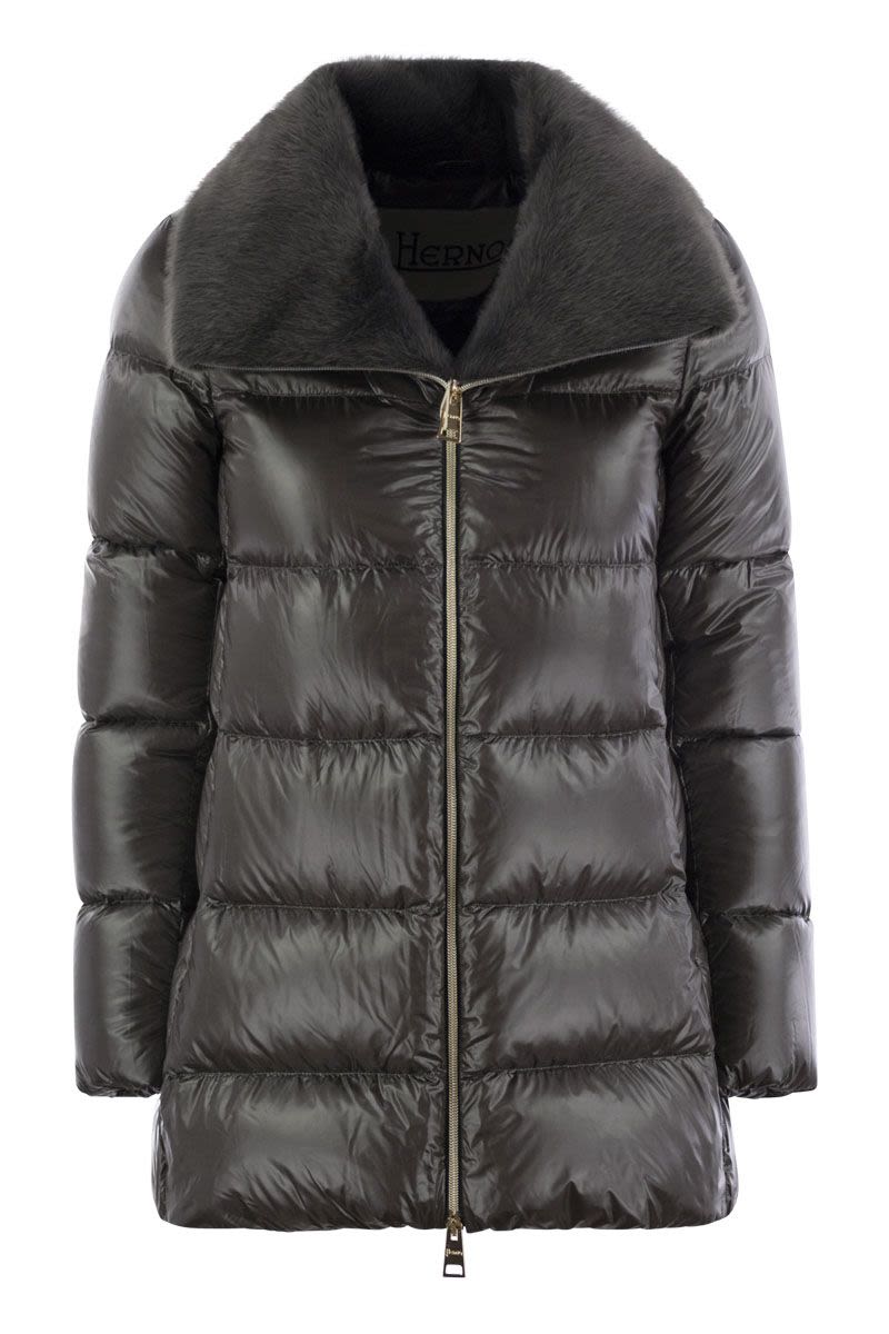 HERNO Elegant Silk-Feel Down Jacket with Ethical Fur Collar