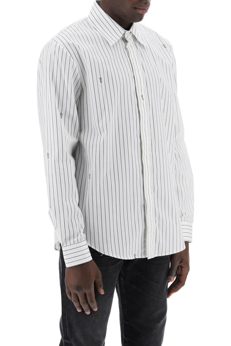 男士竖条纹衬衫，带有错落的标志印花 - SS24