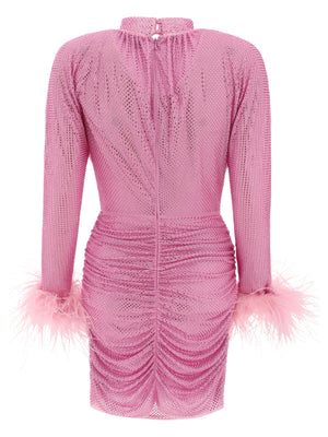 فستان بلمعة رائعة بتصميم الريش باللون الوردي للنساء - مجموعة SS24