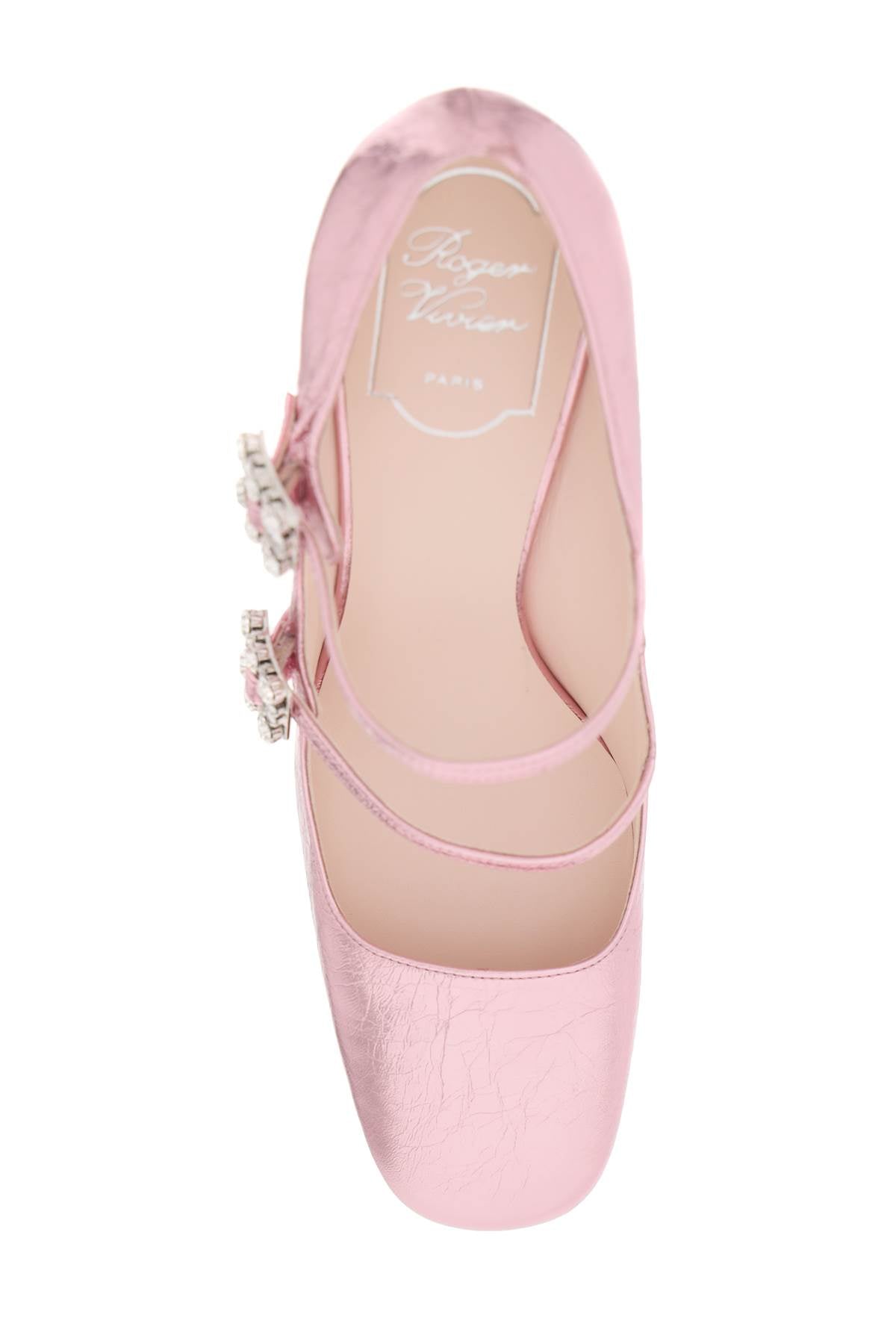 حذاء ماري جين كحلي مع حزام مرن مزين بإبزيم ماسي وتصميم مصنوع من جلد معدني مكسر - مجموعة SS24
