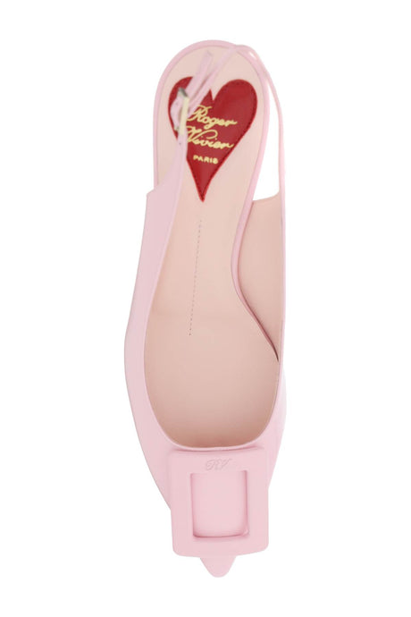 粉紅專利皮革帶子套運動鞋， 附有方形扣和斜線跟