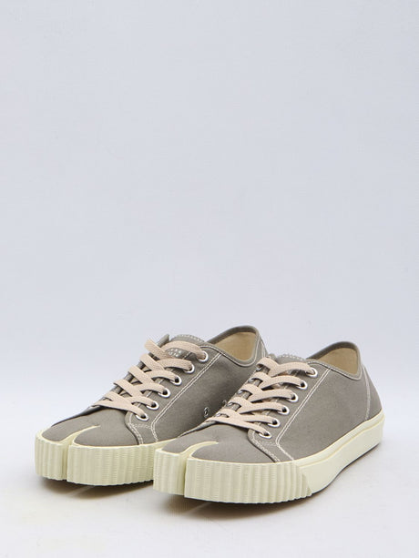 MAISON MARGIELA Low-Top Tabi Sneaker for Men