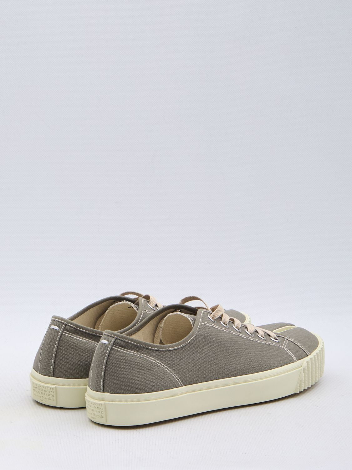 MAISON MARGIELA Low-Top Tabi Sneaker for Men