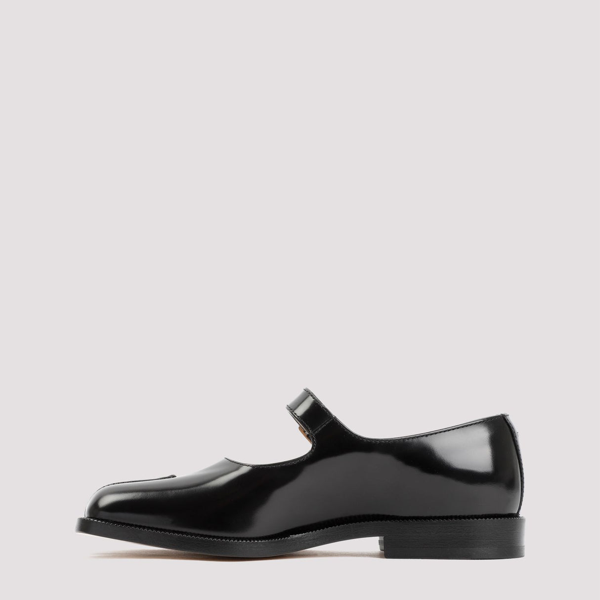 MAISON MARGIELA Classic Black Mary Jane Shoes for Women with Lace-Up Closure and 2cm Heel Height