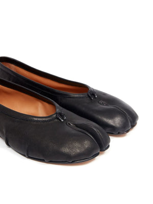 ブラックタビレザーバレーシューズ（Women's Ballet Flats）