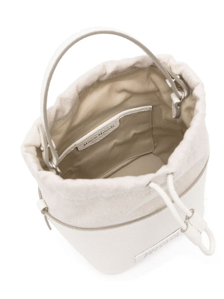 MAISON MARGIELA Elegant White Bucket Bag with Chain-Link Strap