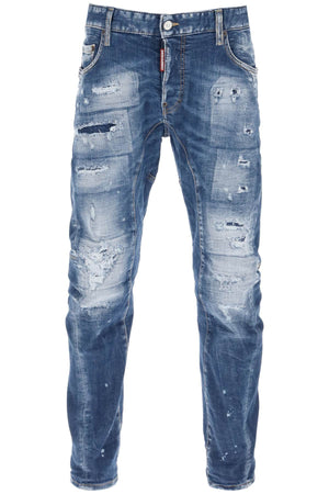 جينز الرجال بوسط متوسط ​​أزرق اللون مع إصلاحات ومنديل لسلاسل في موضة الصيف 24
