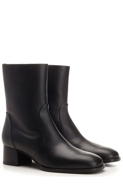 STUART WEITZMAN Modern And Versatile Fine Leather Zippered Women's Ankle Boots