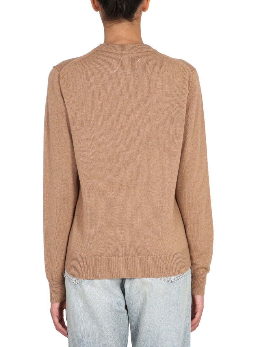 MAISON MARGIELA Classic Cashmere Sweater with Iconic Logo