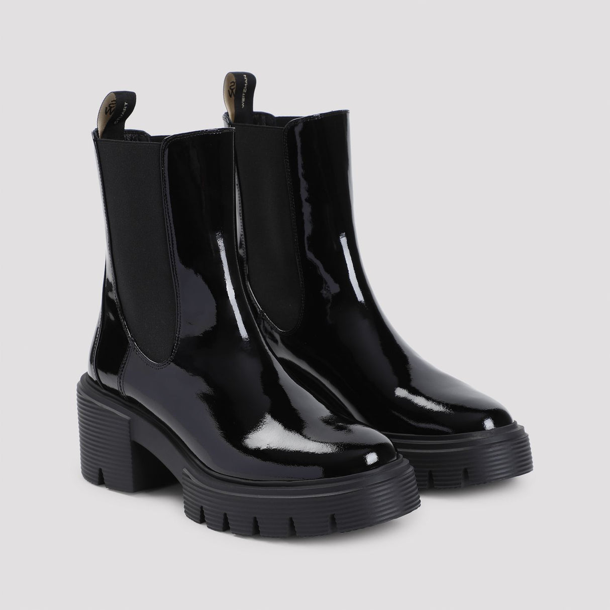 STUART WEITZMAN Soho Chelsea Boots - 6 cm Heel Height