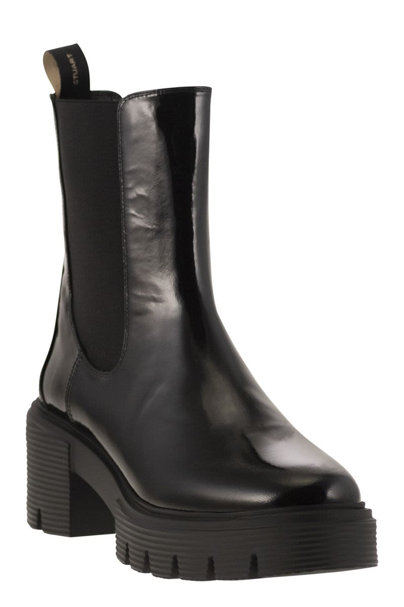 STUART WEITZMAN Urban Chic Chelsea Ankle Boot with Midsole - 60mm Block Heel