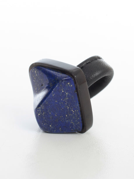 MONIES Elegant Horn and Lapis Lazuli Ring for Women