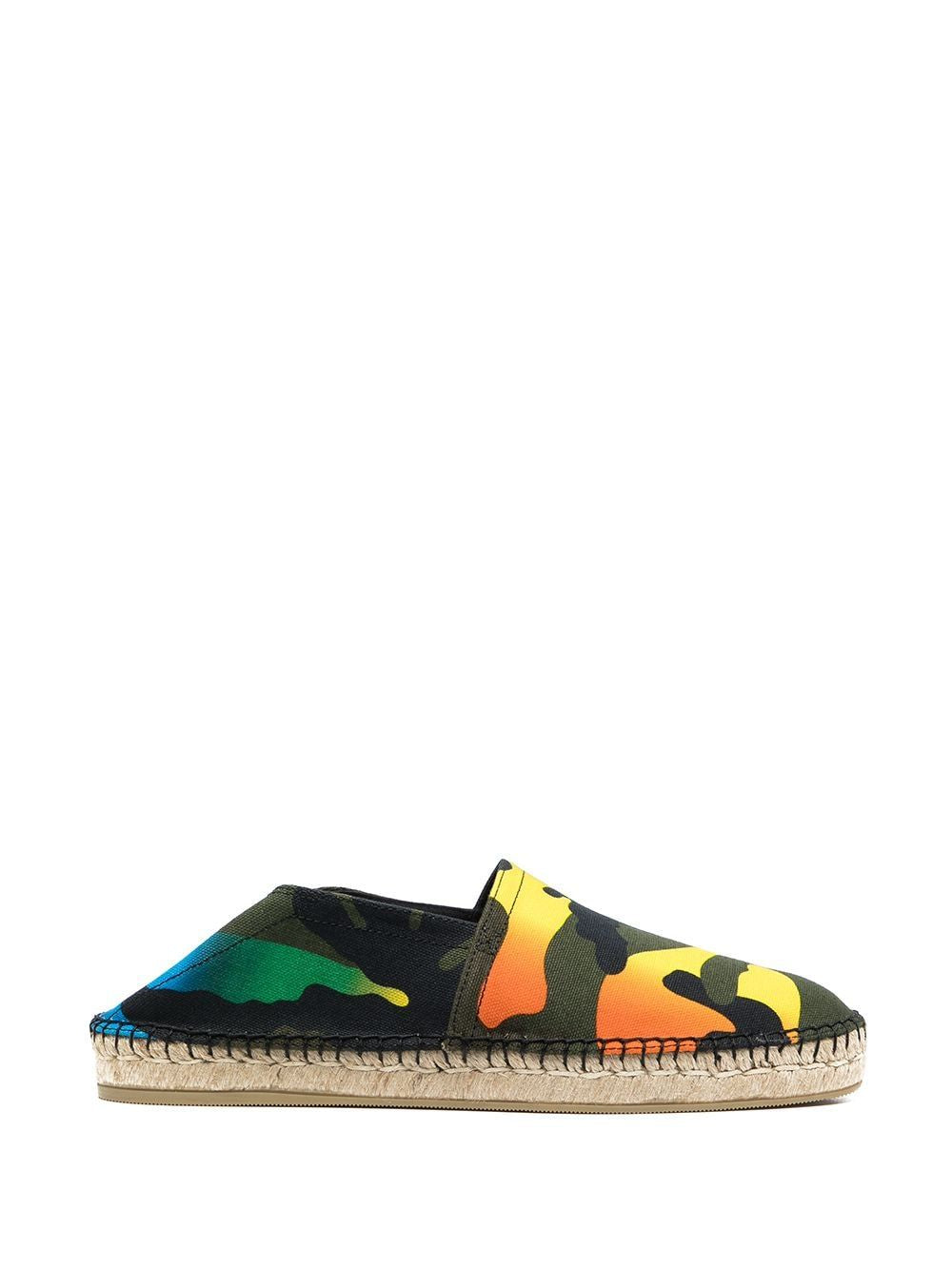 VALENTINO GARAVANI Mens Espadrilles in Multicolored Nero and Naturale for Spring/Summer 2024