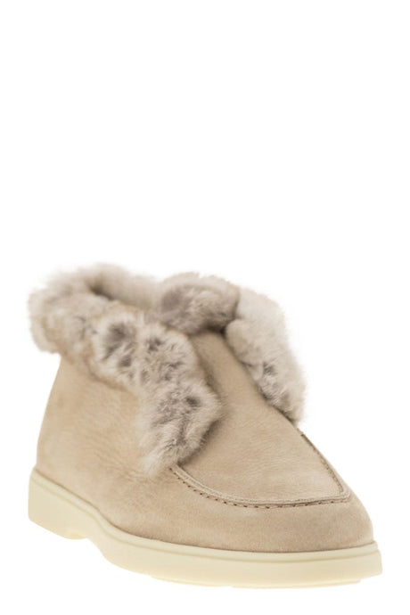 SANTONI Luxury Nubuck Desert Boot with Fur Trim for Women