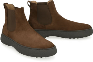 TOD'S Refined and Versatile Suede Chelsea Boots for Men