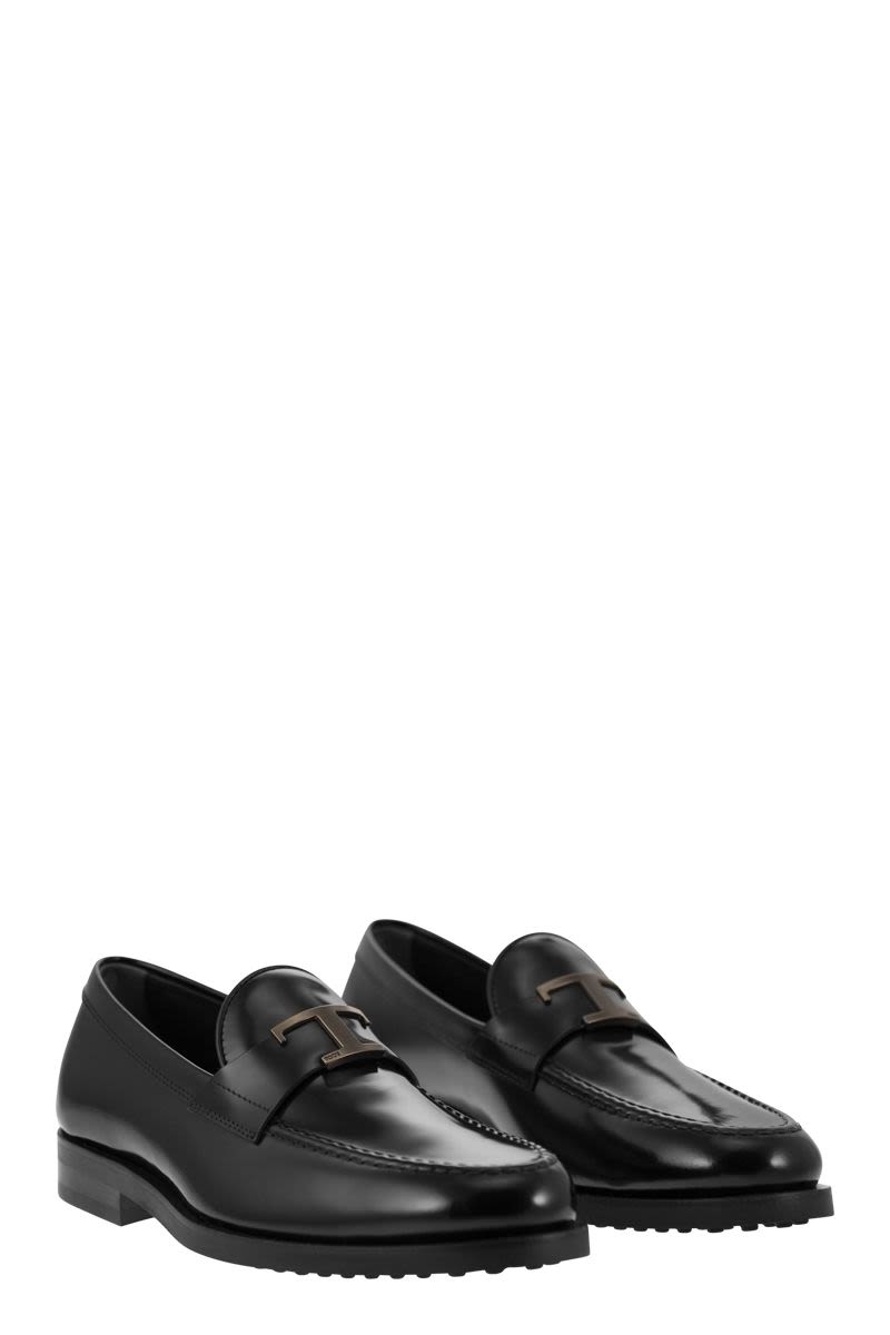 TOD'S Men's Black Semi-Gloss Leather Loafers with Iconic Metal T Accessory