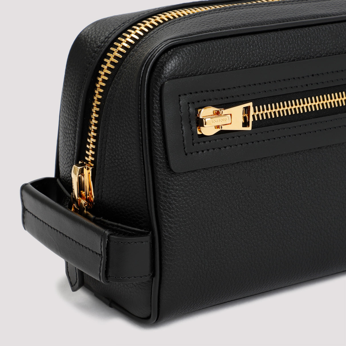 TOM FORD Luxurious Leather Men's Vanity Case for FW23